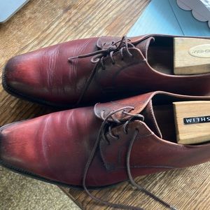 Men’s 8.5 dress shoes
